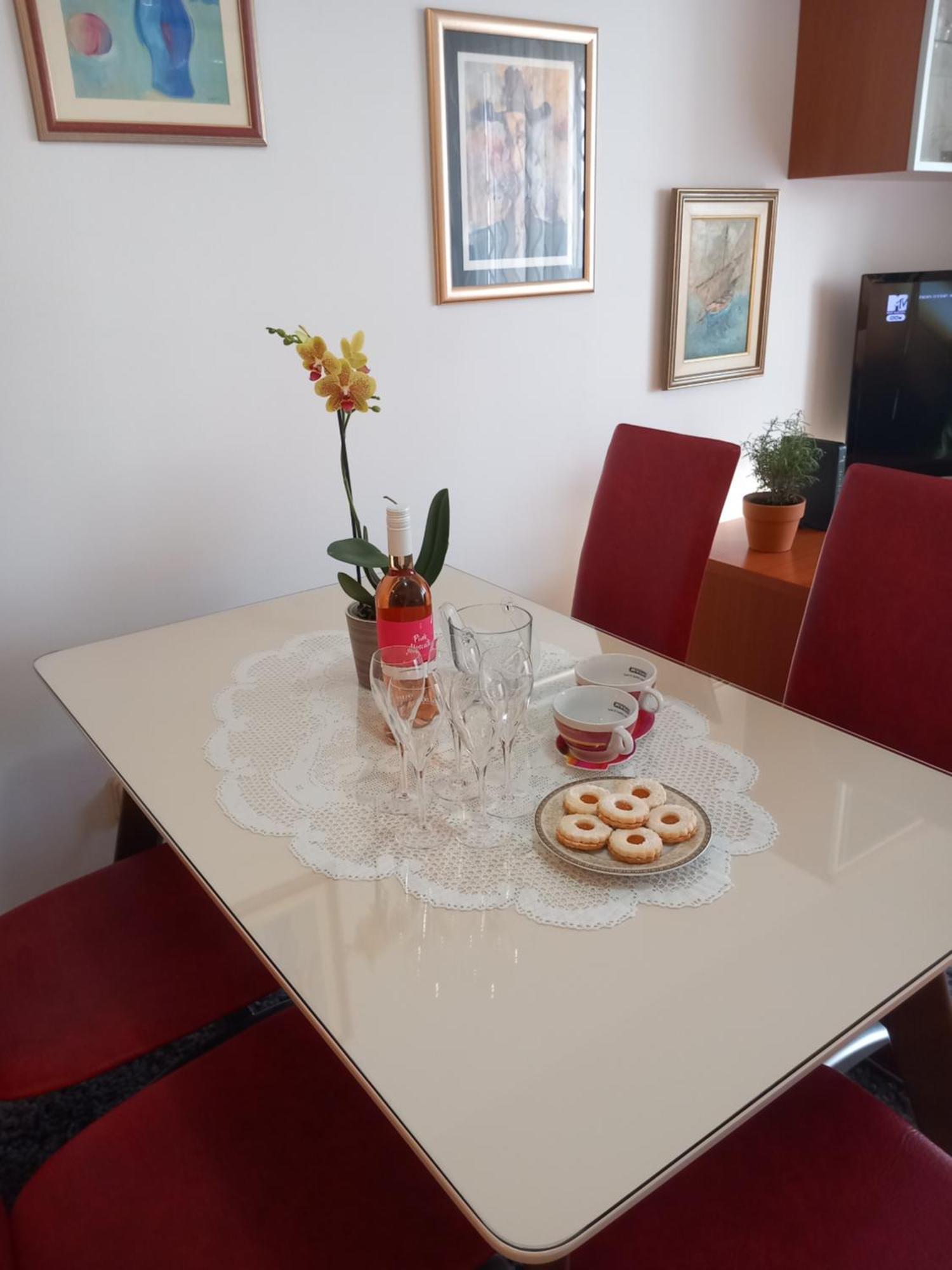 Apartment Harmony - Pleasant And Comfortable Place With A Balcony And A Secured Garage Сплит Экстерьер фото