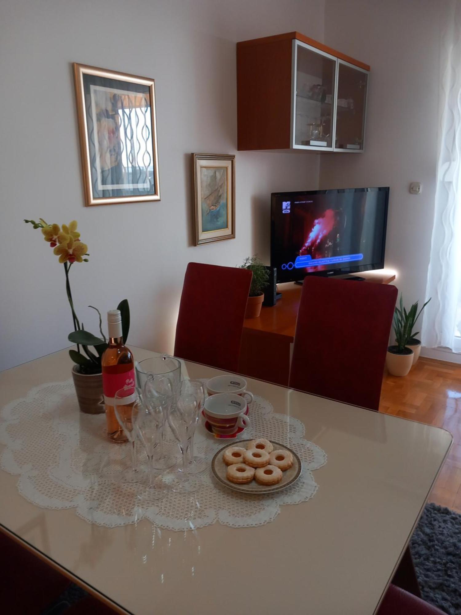 Apartment Harmony - Pleasant And Comfortable Place With A Balcony And A Secured Garage Сплит Экстерьер фото
