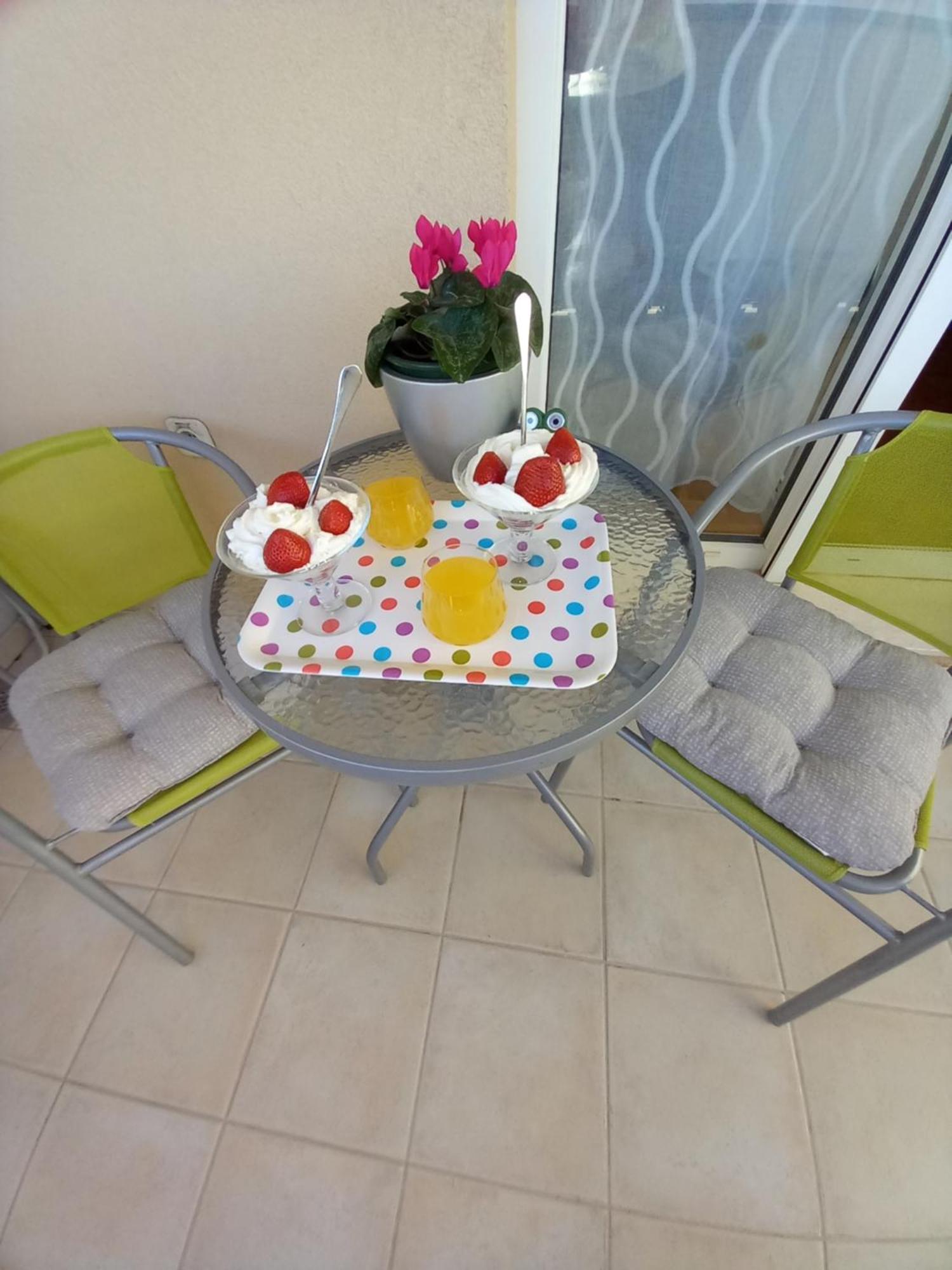 Apartment Harmony - Pleasant And Comfortable Place With A Balcony And A Secured Garage Сплит Экстерьер фото